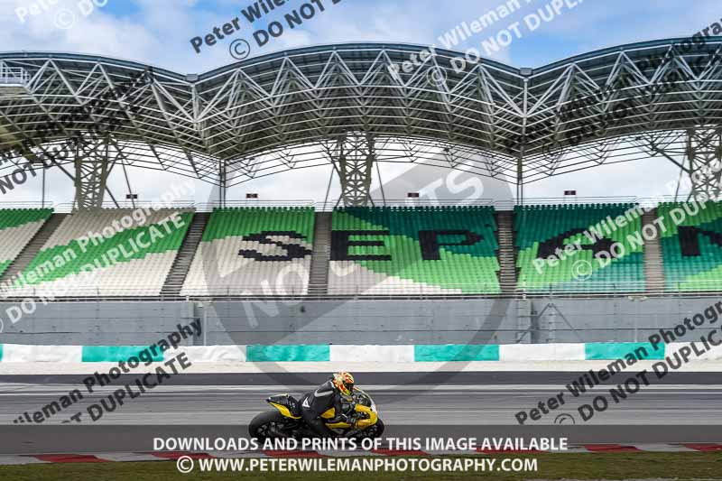 Sepang;event digital images;motorbikes;no limits;peter wileman photography;trackday;trackday digital images